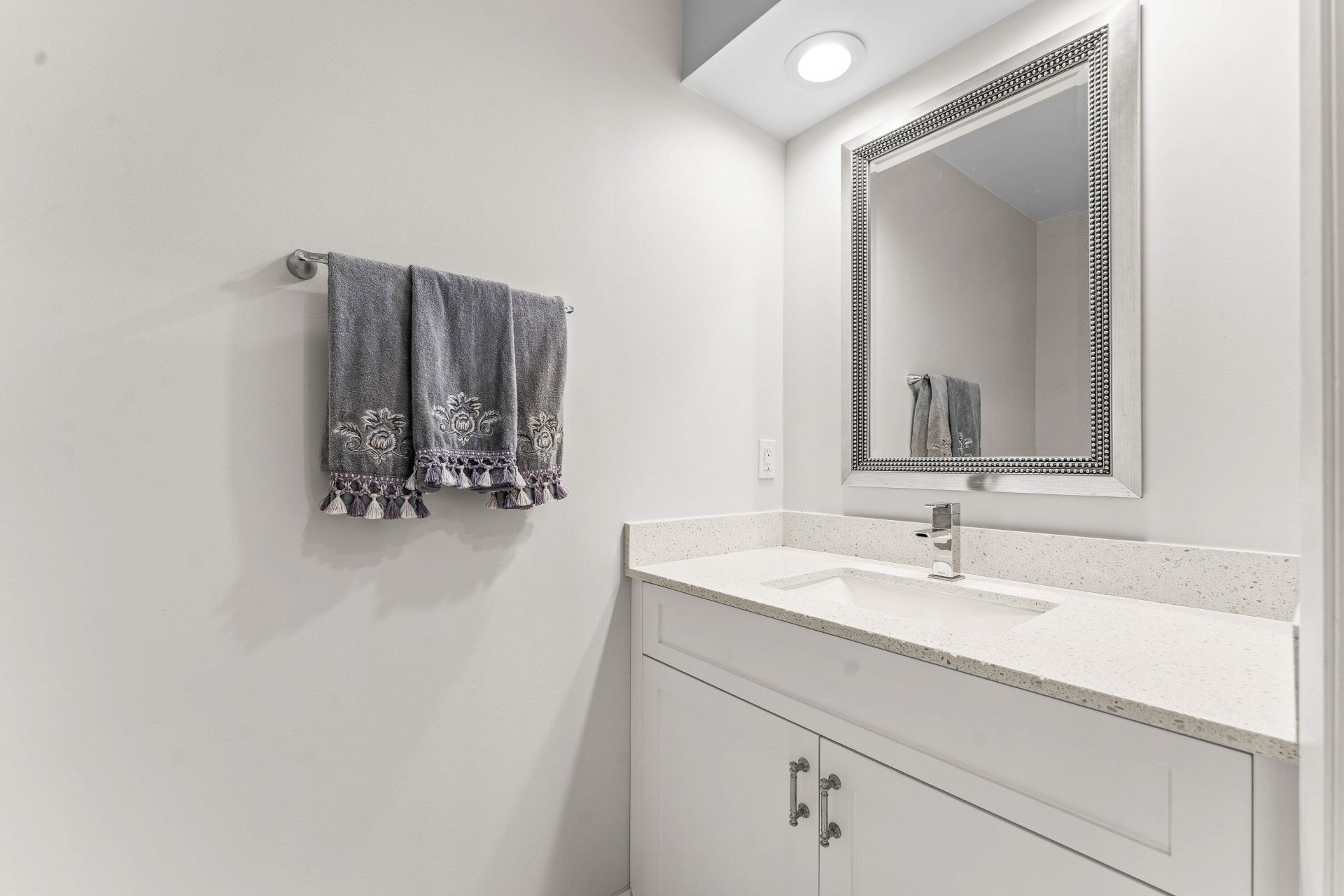 37 Clubhouse Lane, Boynton Beach, FL 33436 Photo