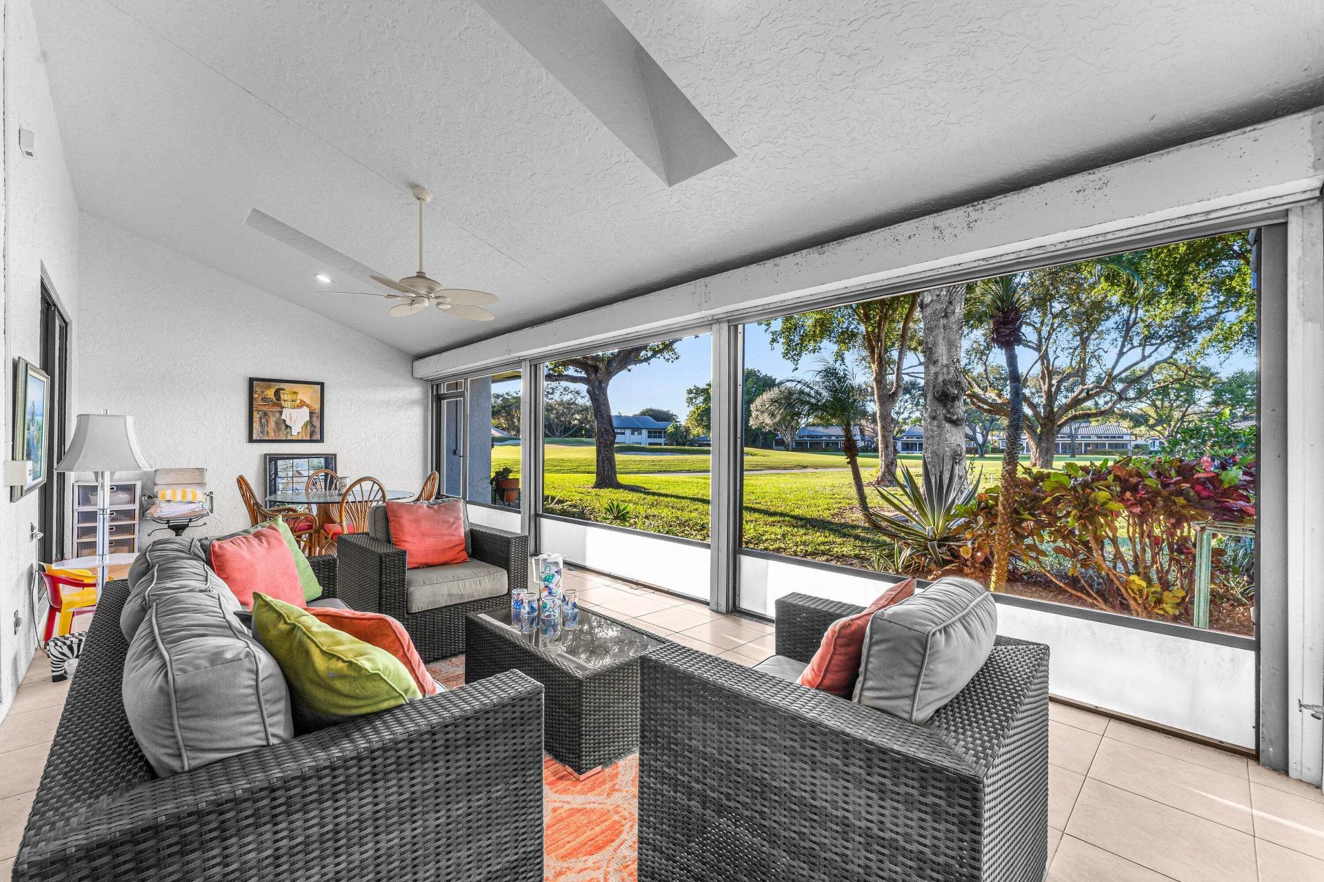 37 Clubhouse Lane, Boynton Beach, FL 33436 Photo