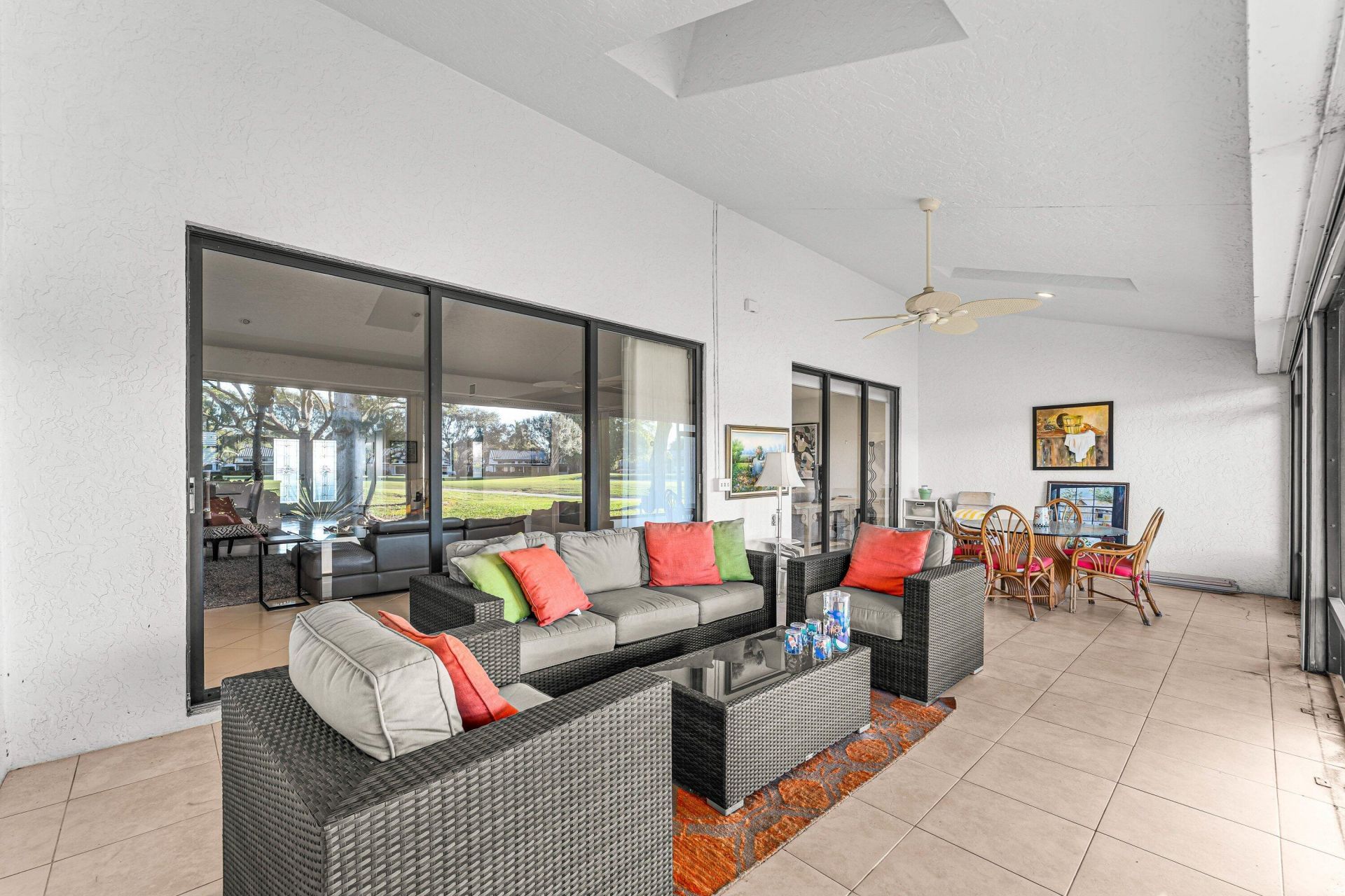 37 Clubhouse Lane, Boynton Beach, FL 33436 Photo