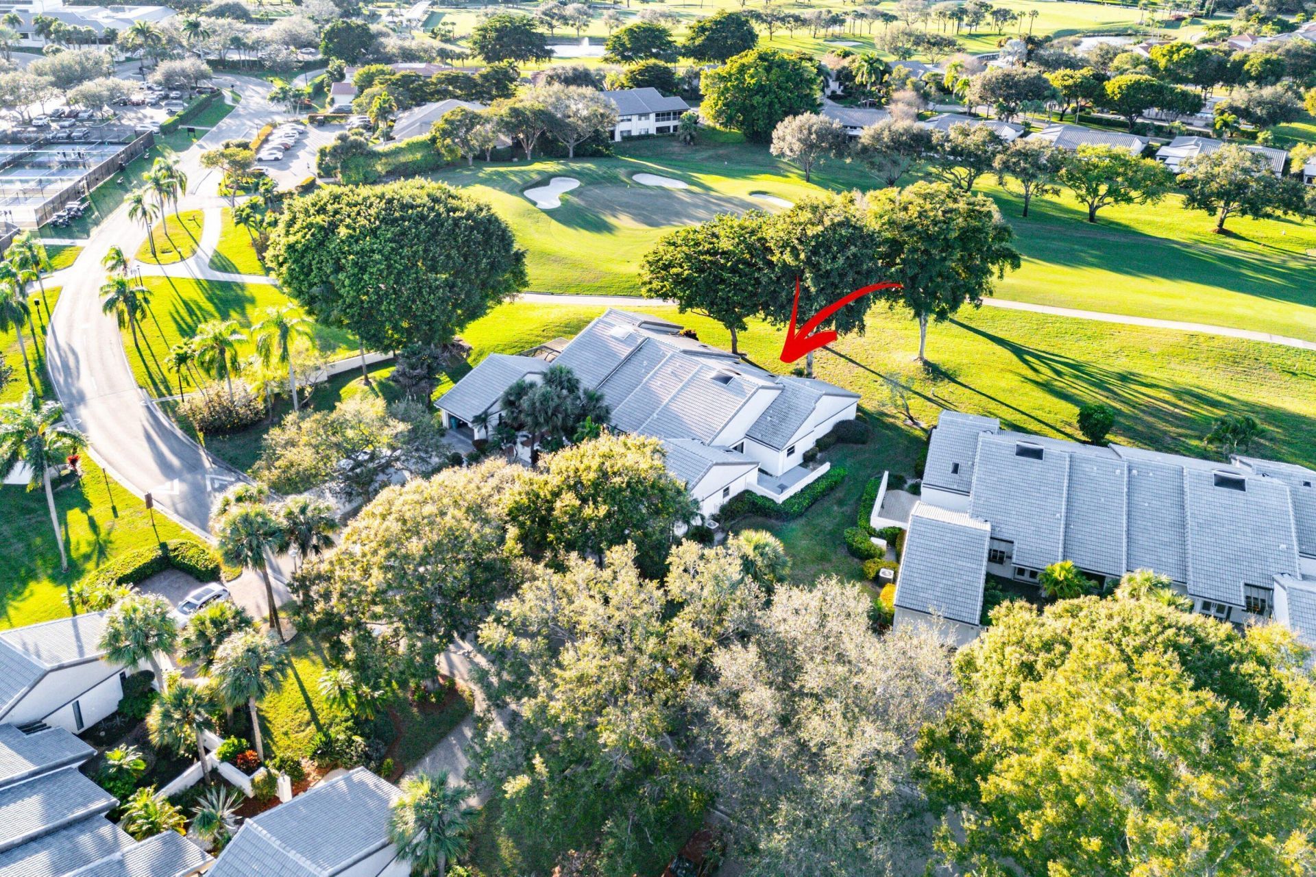 37 Clubhouse Lane, Boynton Beach, FL 33436 Photo