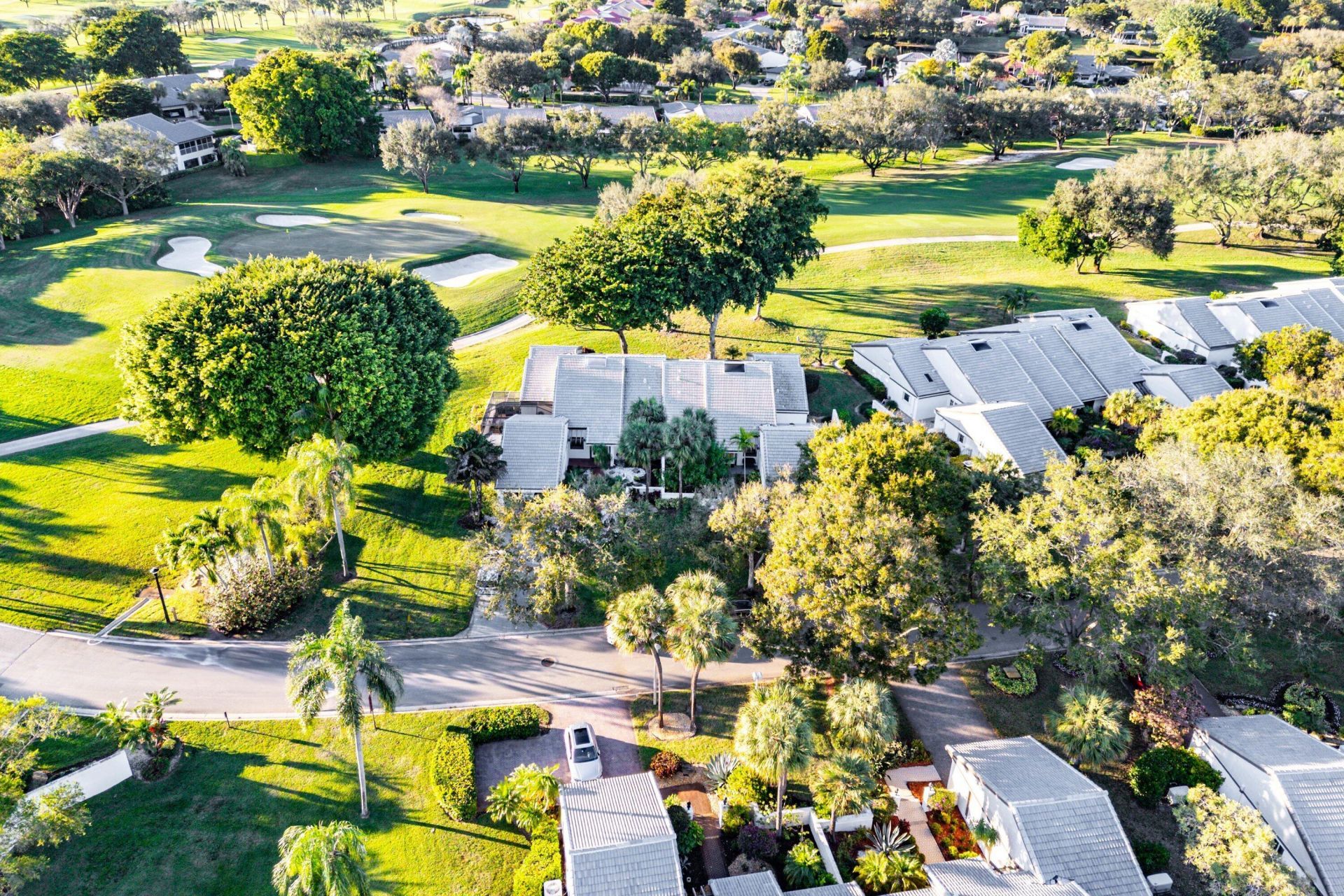 37 Clubhouse Lane, Boynton Beach, FL 33436 Photo