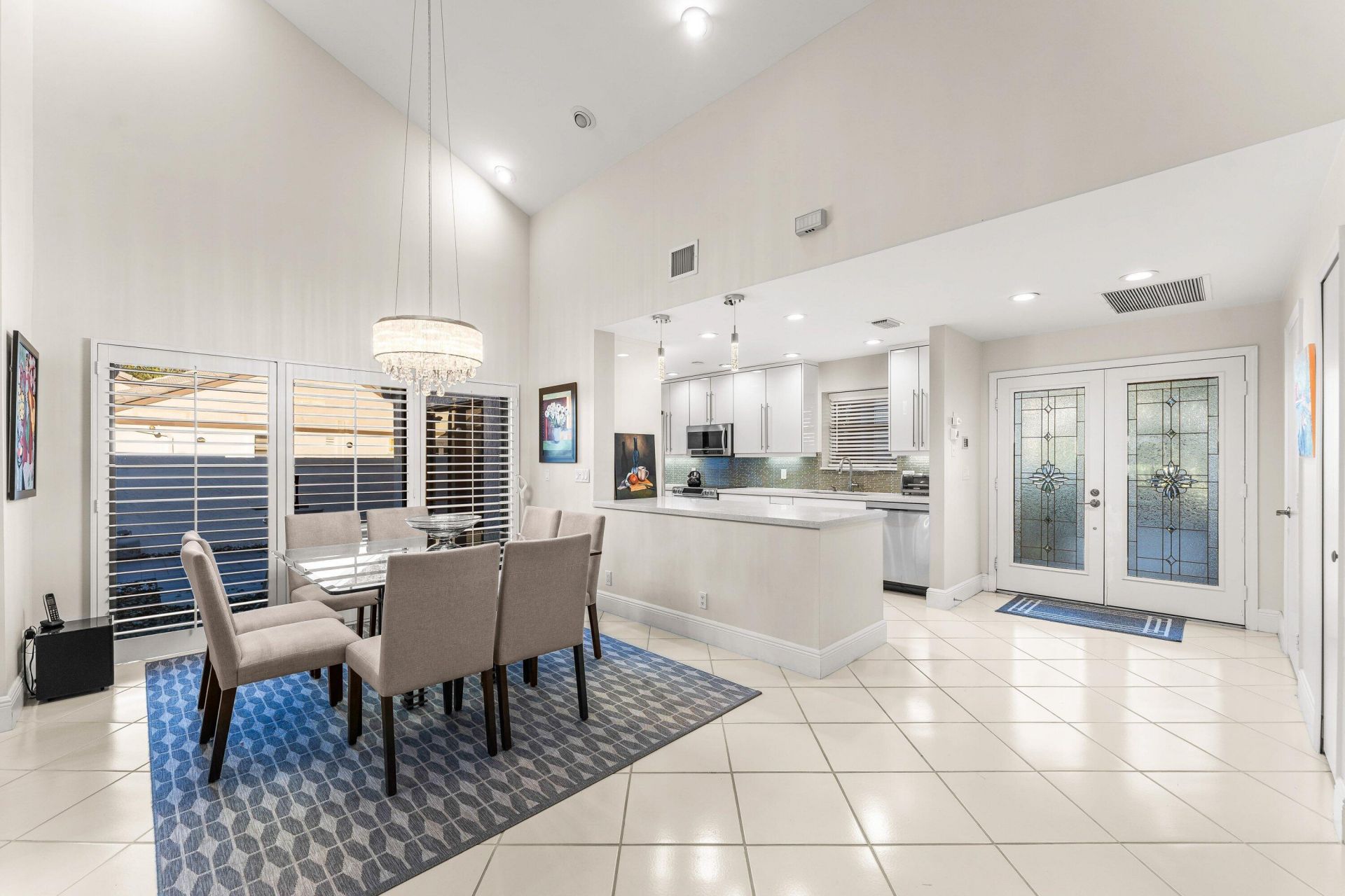 37 Clubhouse Lane, Boynton Beach, FL 33436 Photo