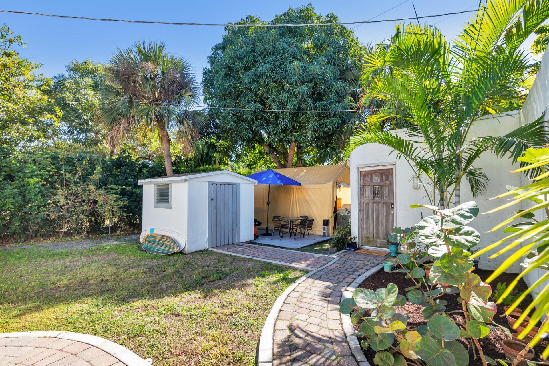 324 Pilgrim Road, West Palm Beach, FL 33405 Photo