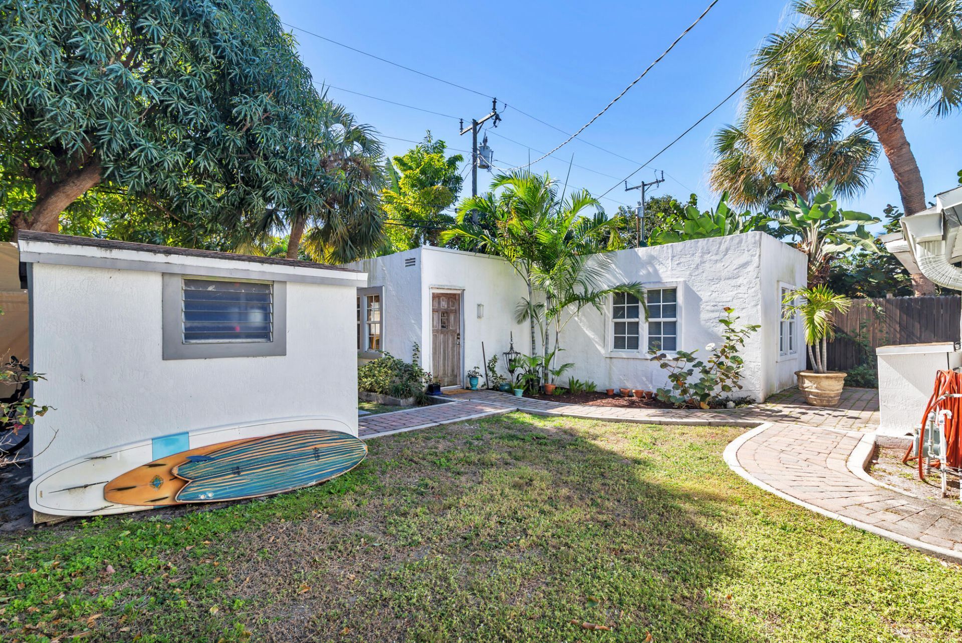 324 Pilgrim Road, West Palm Beach, FL 33405 Photo