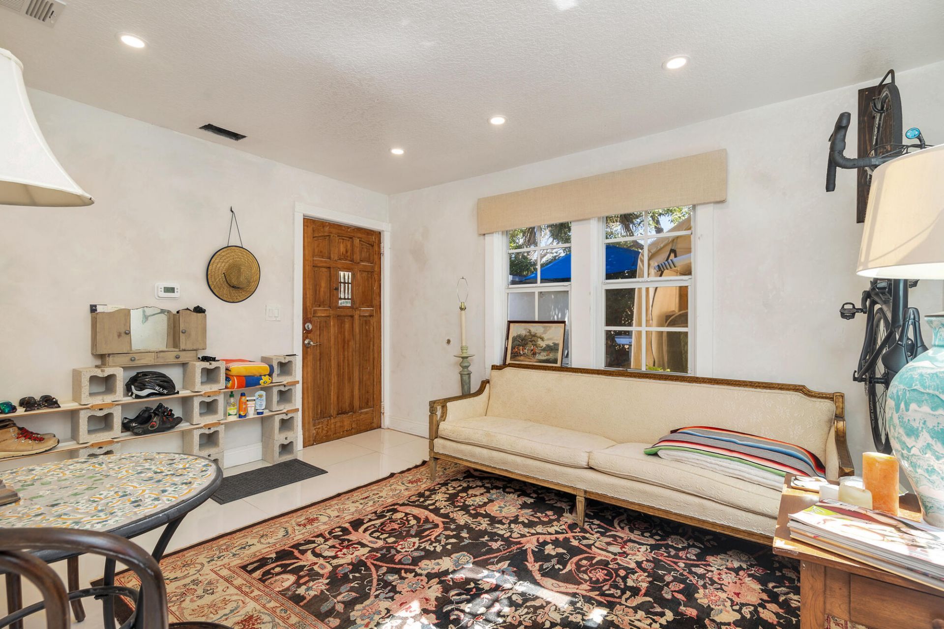 324 Pilgrim Road, West Palm Beach, FL 33405 Photo