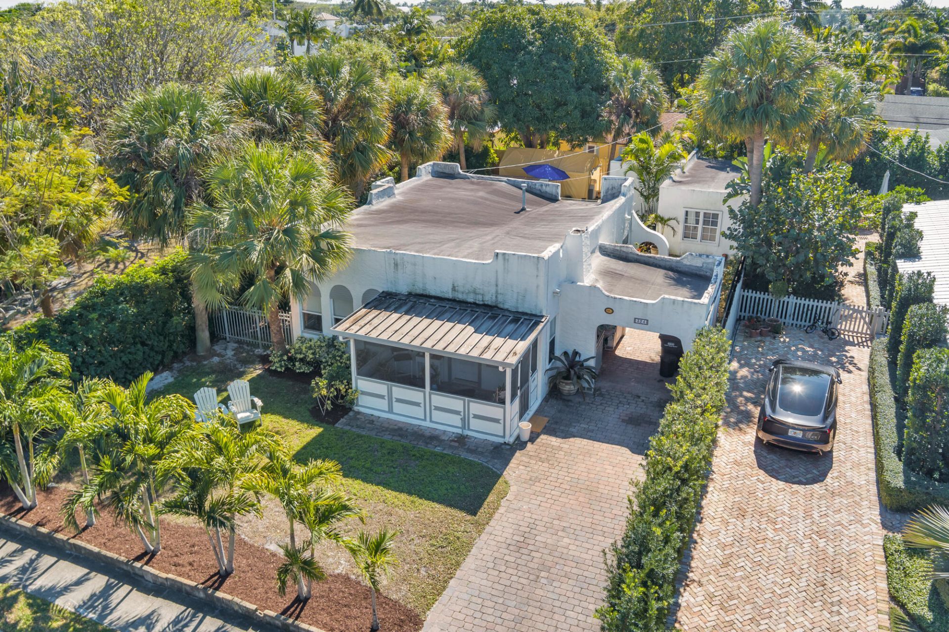 324 Pilgrim Road, West Palm Beach, FL 33405 Photo