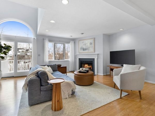 1200 Salem Street, Unit 151, Lynnfield, MA 01940