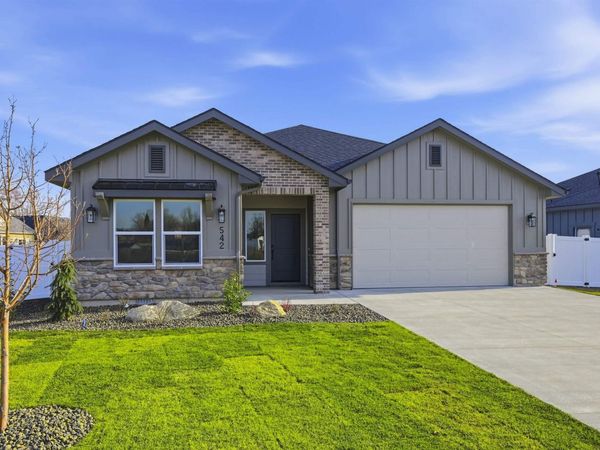 542 Mountain Loop Rd, Middleton, ID 83644