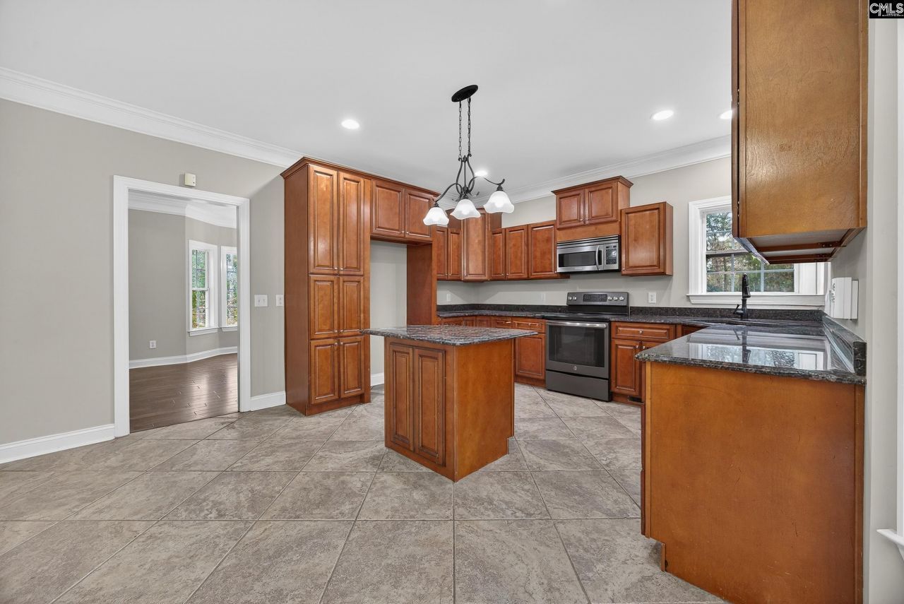 151 Harrison Hill Court  Photo 7