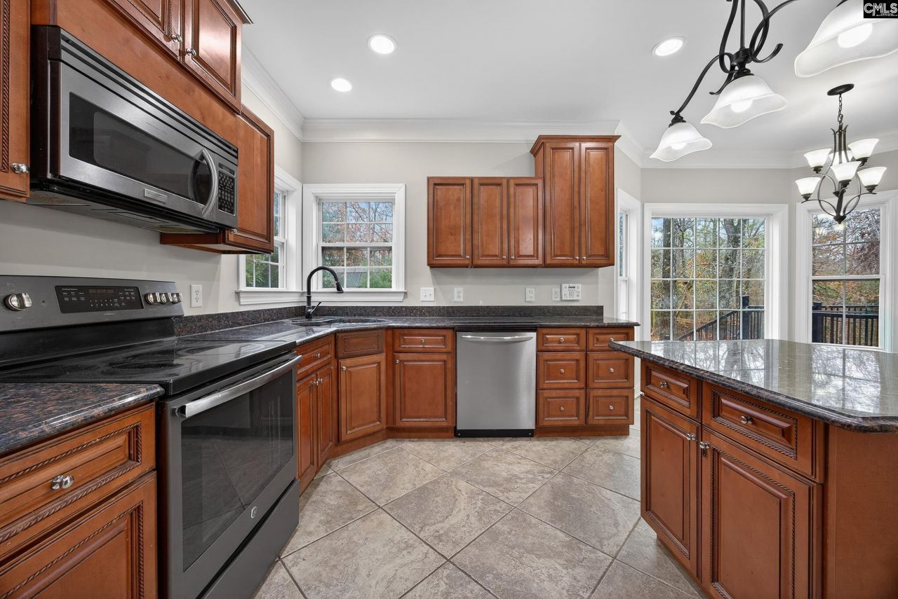 151 Harrison Hill Court Photo 8