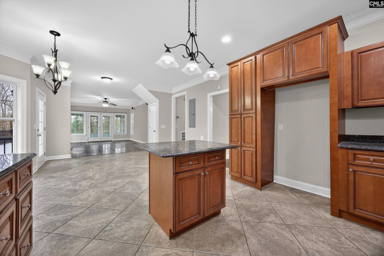 151 Harrison Hill Court Photo 9