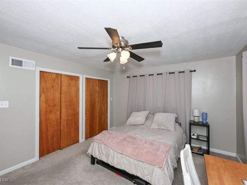 76 Clinton Avenue, Akron, OH 44301 Photo 15