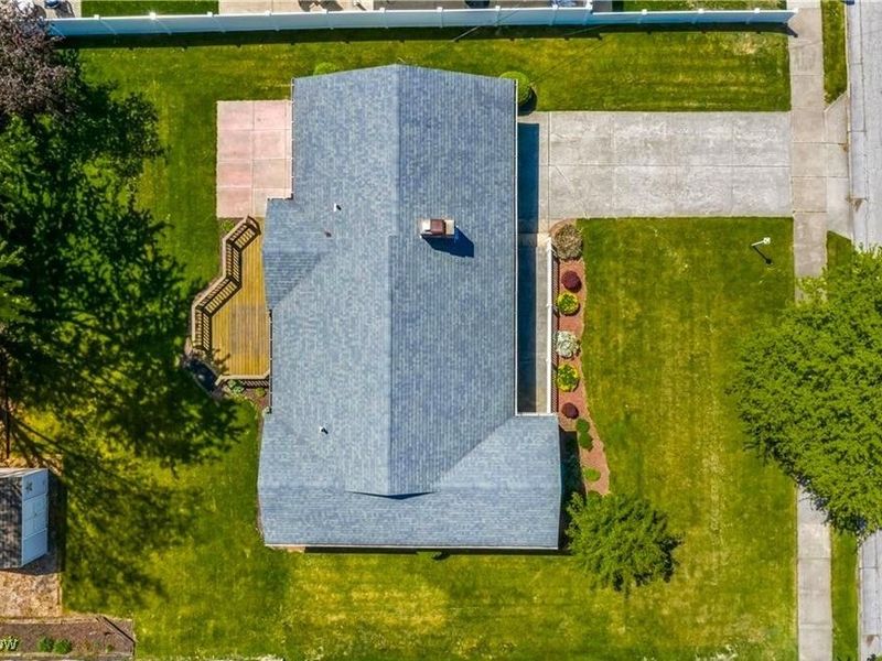 76 Clinton Avenue, Akron, OH 44301 Photo 3