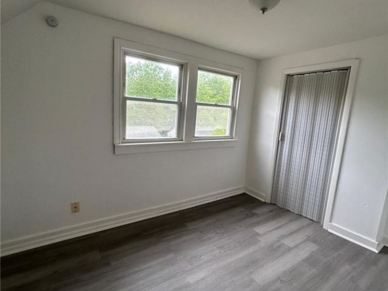 19210 Firwood Road, Cleveland, OH 44110 Photo 3