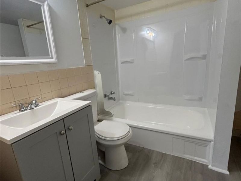 19210 Firwood Road, Cleveland, OH 44110 Photo 9