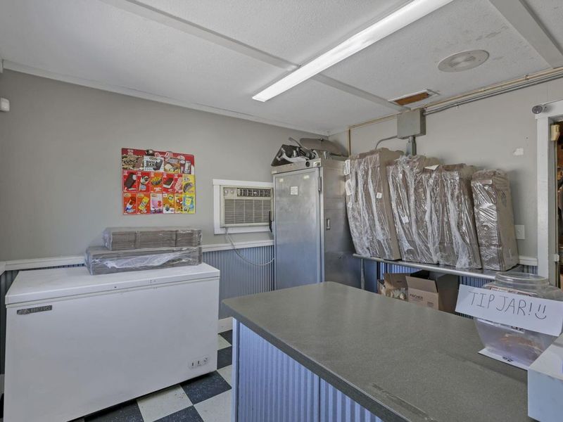 103 S Main Street , Glenford, OH 43739 Photo 5