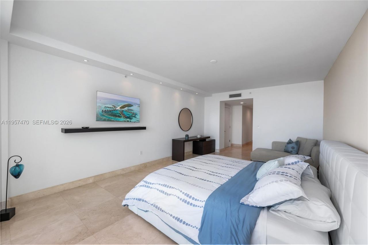 3201 NE 183rd St , Unit 2906, Aventura, FL 33160 Photo