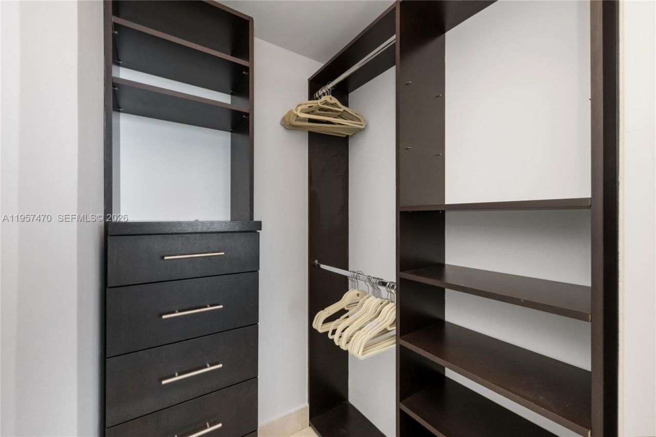 3201 NE 183rd St , Unit 2906, Aventura, FL 33160 Photo