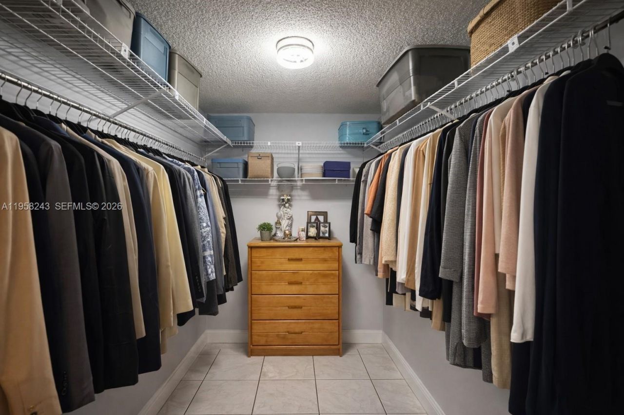 9301 SW 4th St, Unit 114E, Miami, FL 33174 Photo