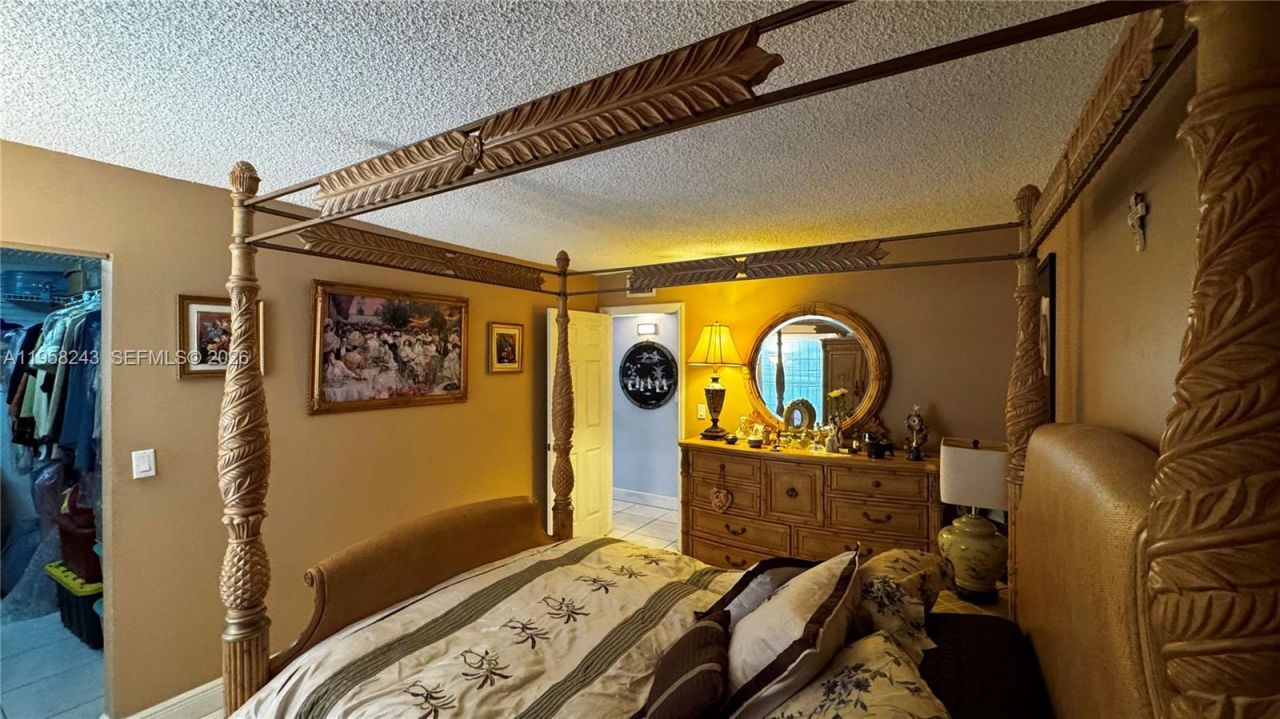 9301 SW 4th St, Unit 114E, Miami, FL 33174 Photo