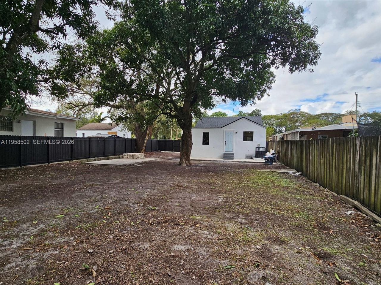 4417 NW 23rd Ct, Miami, FL 33142 Photo