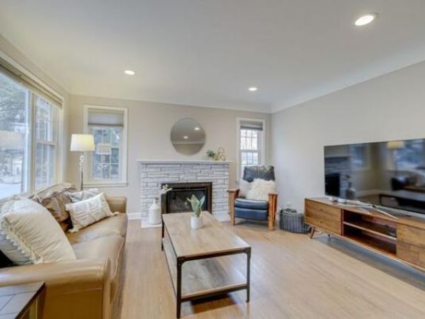 4752 York Avenue S, Minneapolis, MN 55410