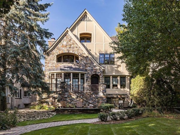 4638 W Lake Harriet Parkway , Minneapolis, MN 55410