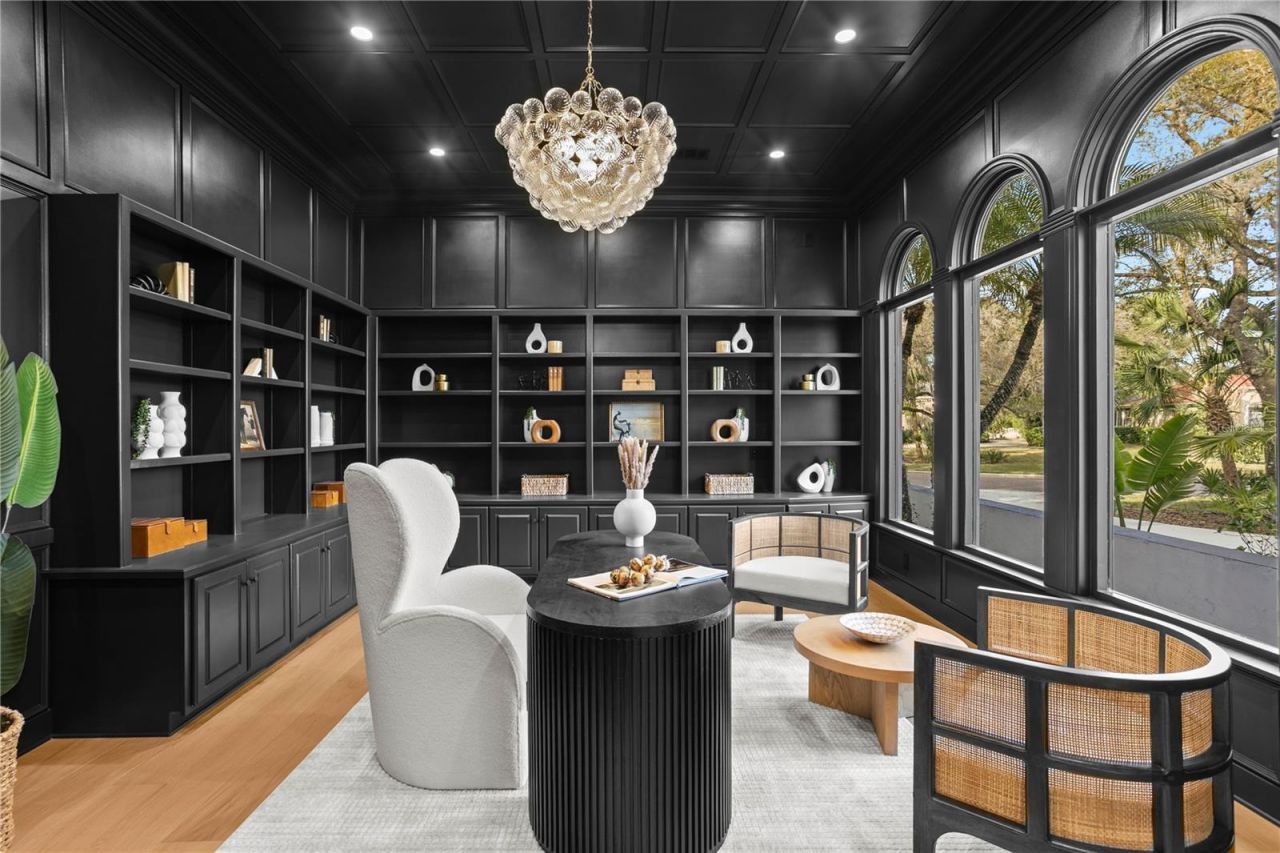 6324 W Maclaurin Drive, Tampa, FL 33647 Photo