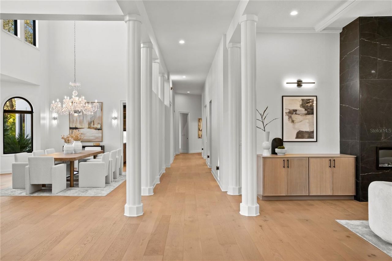 6324 W Maclaurin Drive, Tampa, FL 33647 Photo