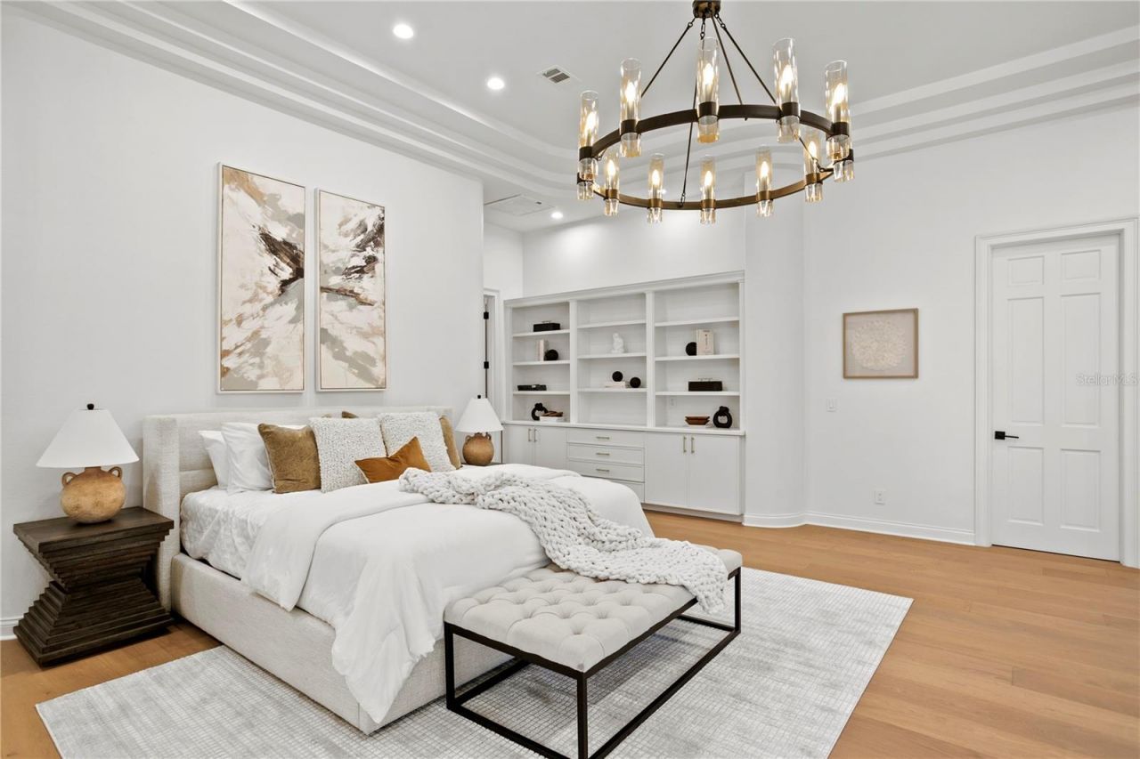 6324 W Maclaurin Drive, Tampa, FL 33647 Photo