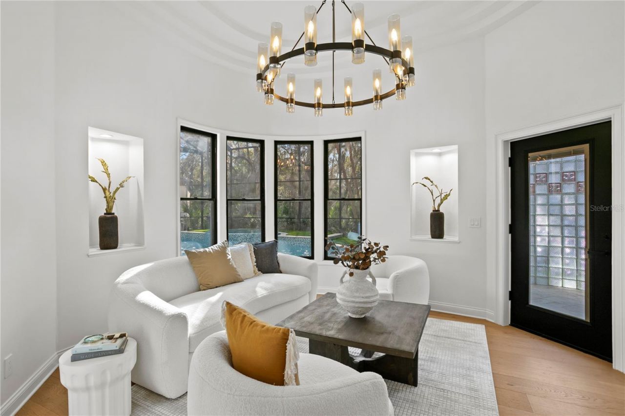 6324 W Maclaurin Drive, Tampa, FL 33647 Photo