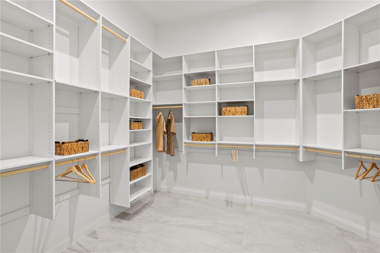 6324 W Maclaurin Drive, Tampa, FL 33647 Photo