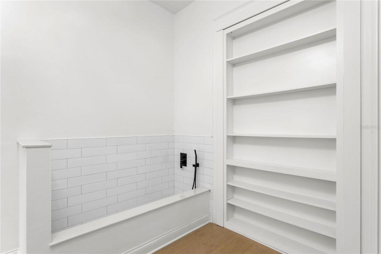 6324 W Maclaurin Drive, Tampa, FL 33647 Photo