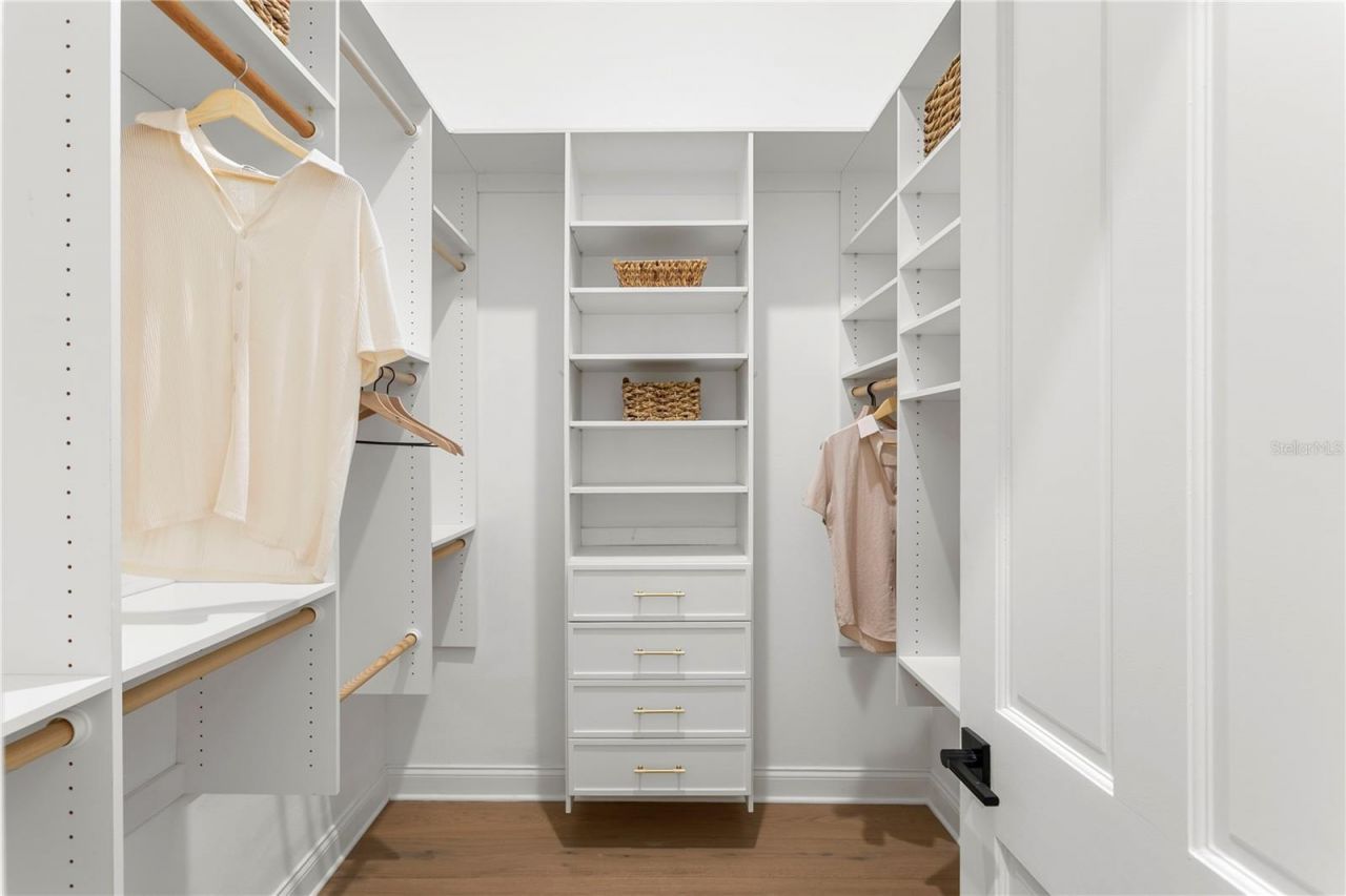 6324 W Maclaurin Drive, Tampa, FL 33647 Photo