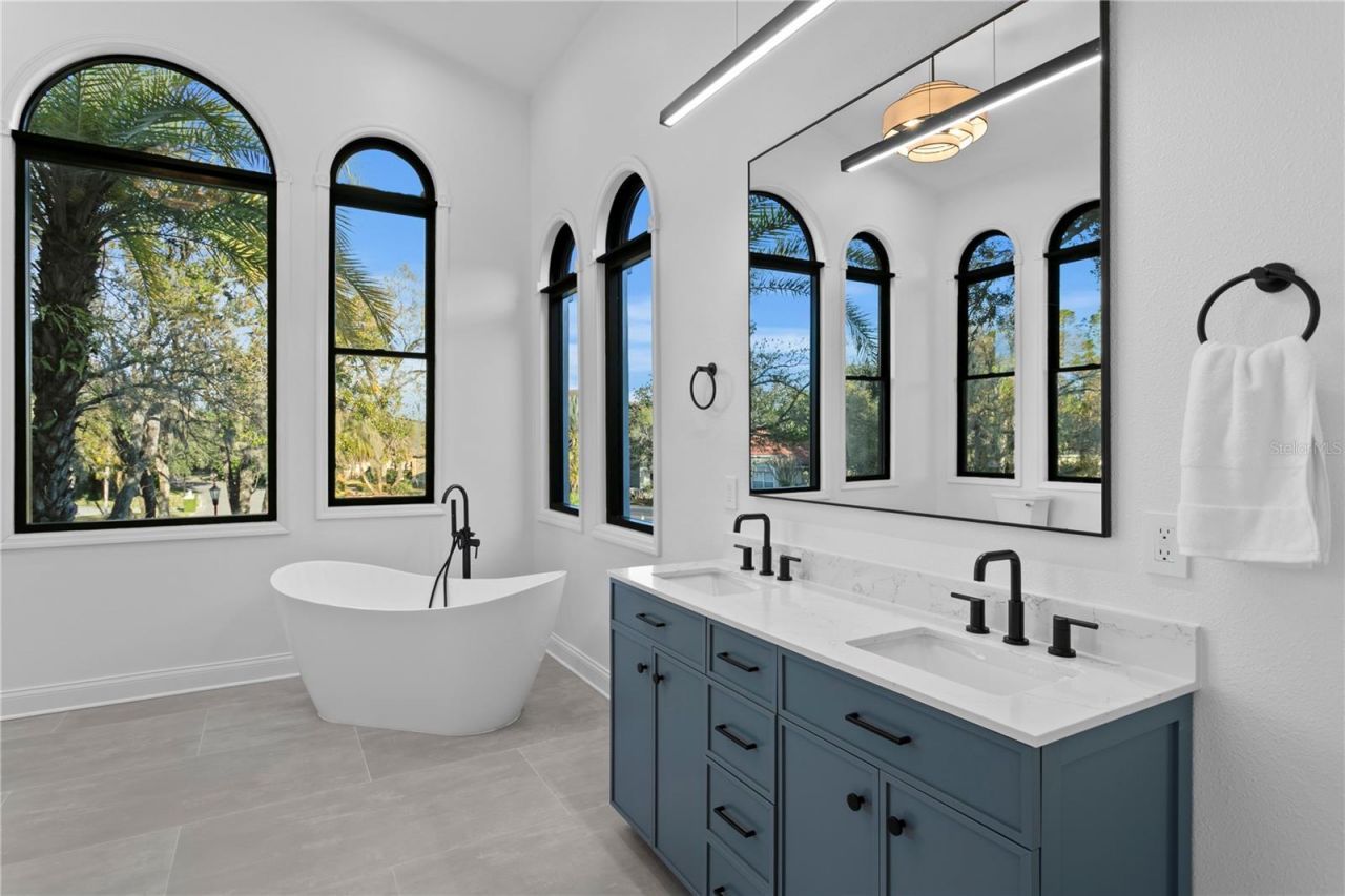 6324 W Maclaurin Drive, Tampa, FL 33647 Photo