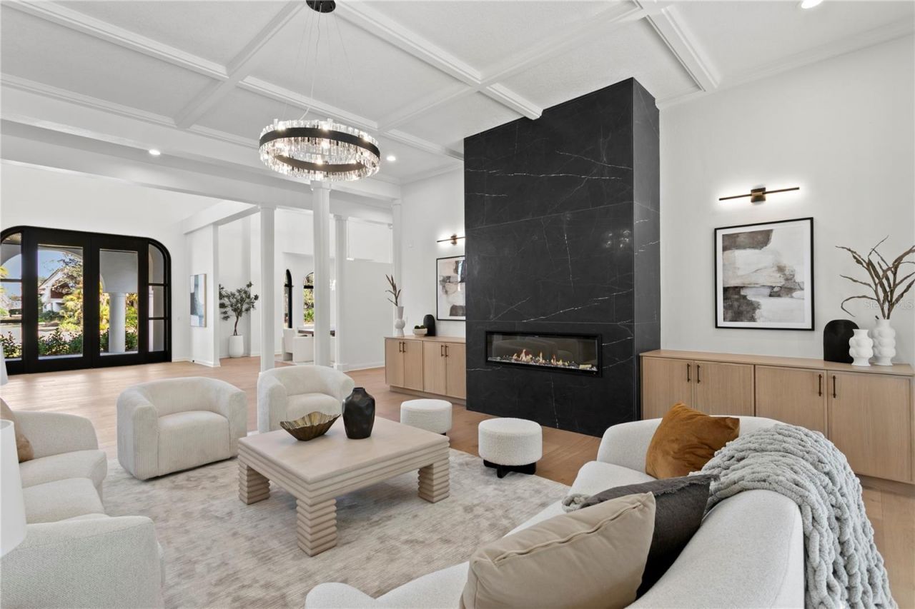 6324 W Maclaurin Drive, Tampa, FL 33647 Photo