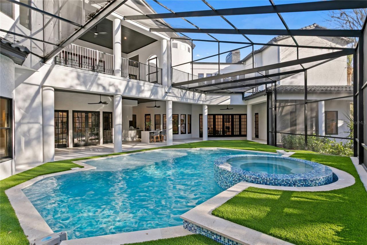 6324 W Maclaurin Drive, Tampa, FL 33647 Photo