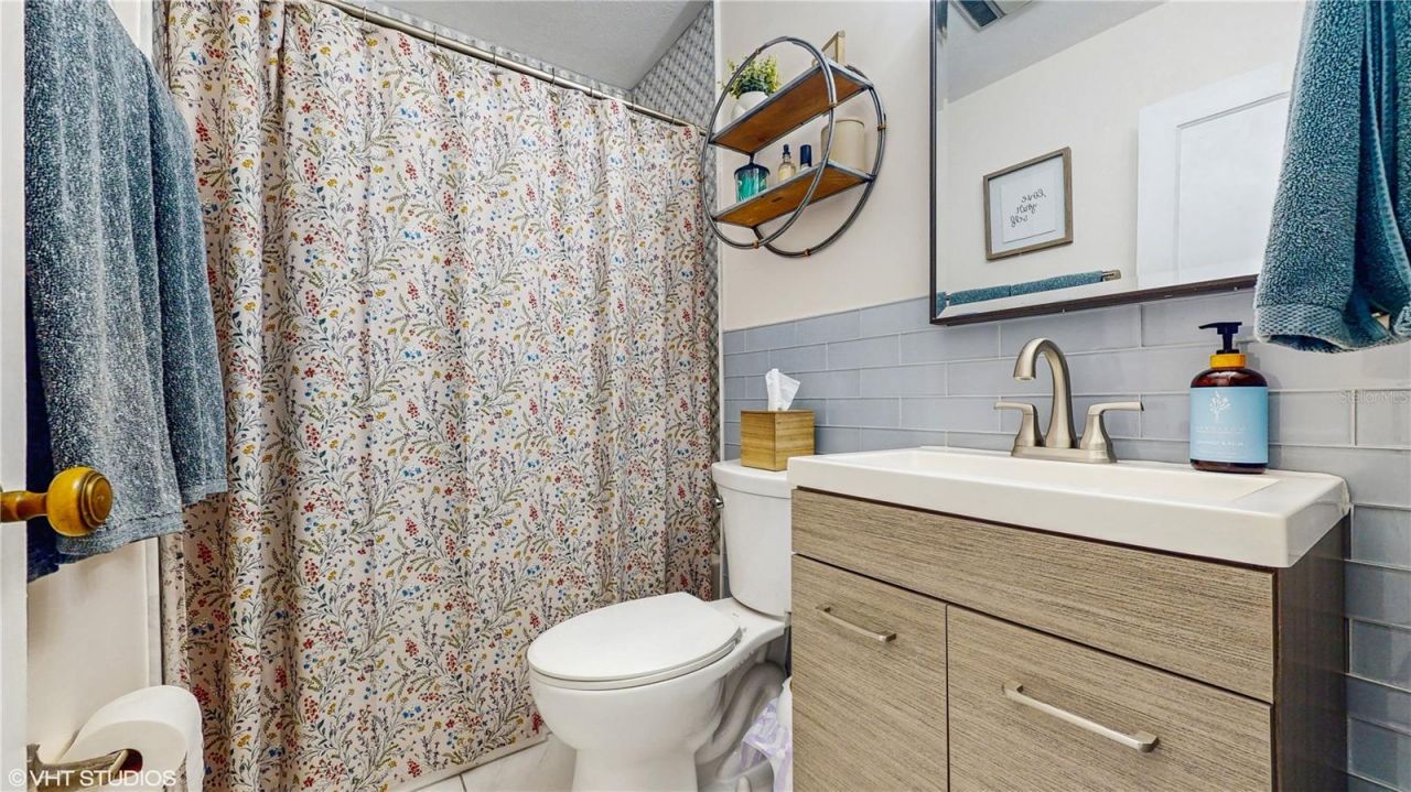 5550 Kelly Drive N, Saint Petersburg, FL 33703 Photo