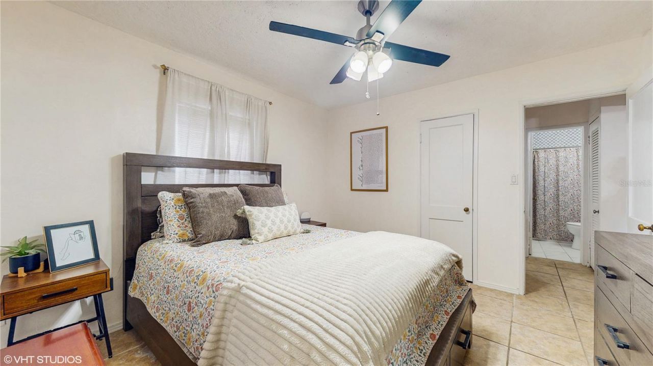 5550 Kelly Drive N, Saint Petersburg, FL 33703 Photo