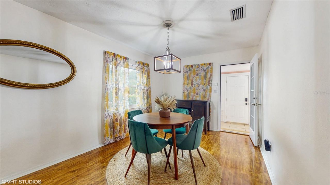 5550 Kelly Drive N, Saint Petersburg, FL 33703 Photo