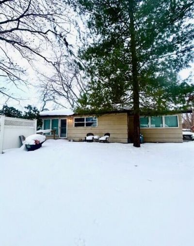 4801 Wil-o-paw Drive, Coloma, MI 49038 Main Photo