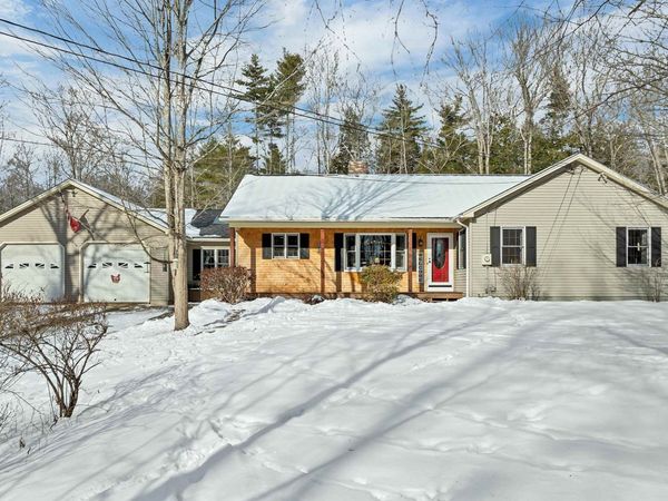 92 Milton Road, Farmington, NH 03835
