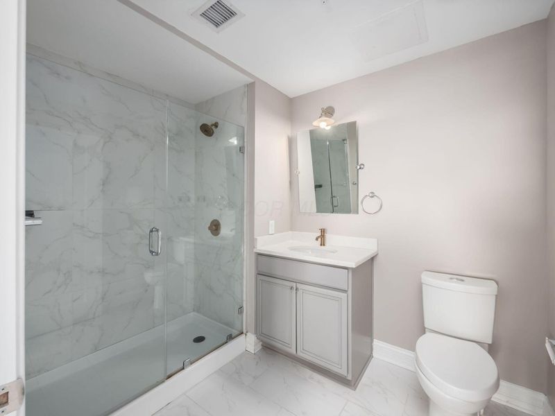 50 W Broad Street, Unit 2002, Columbus, OH 43215 Photo 10