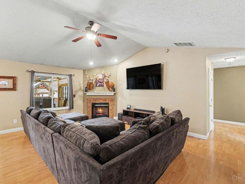 106 Nathans Lane, Green Township, OH 45154 Photo 7