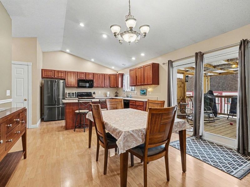 106 Nathans Lane, Green Township, OH 45154 Photo 8