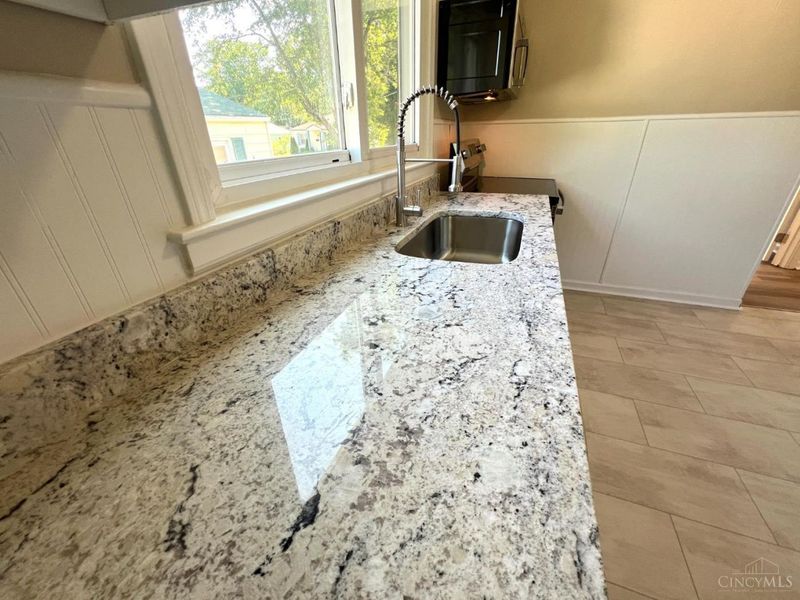 365 Sunset Drive, South Lebanon, OH 45065 Photo 23