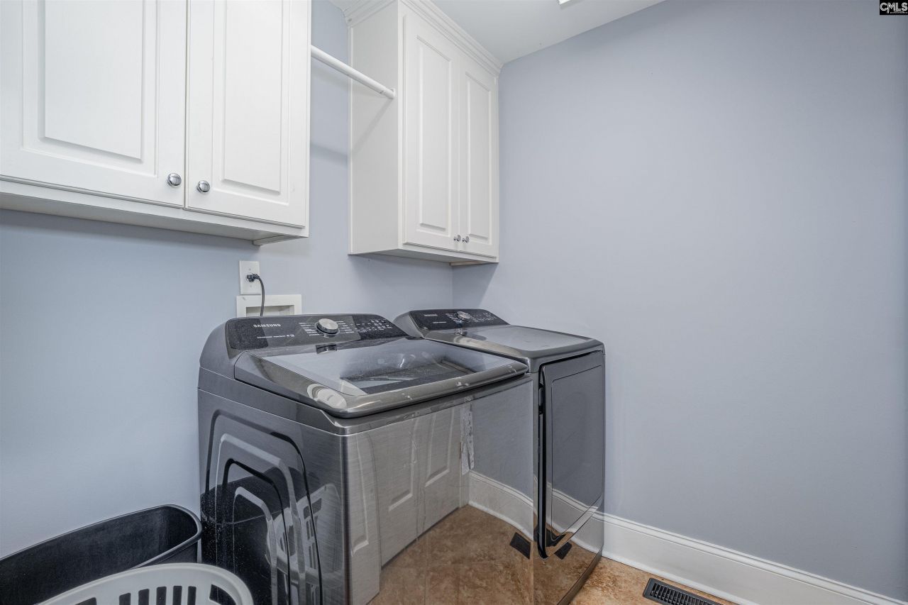 220 Ansonborough Drive  Photo 18