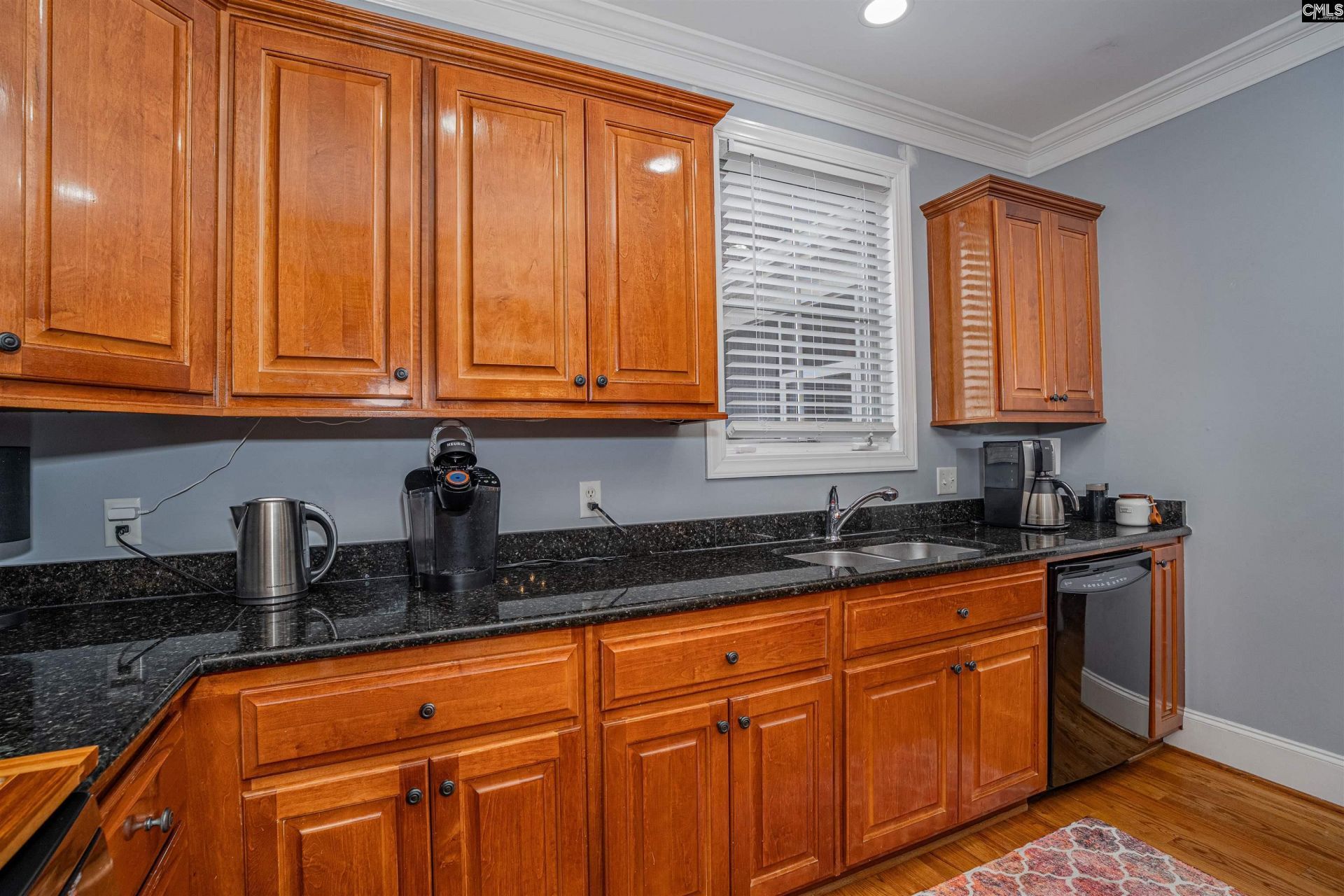 220 Ansonborough Drive Photo 20