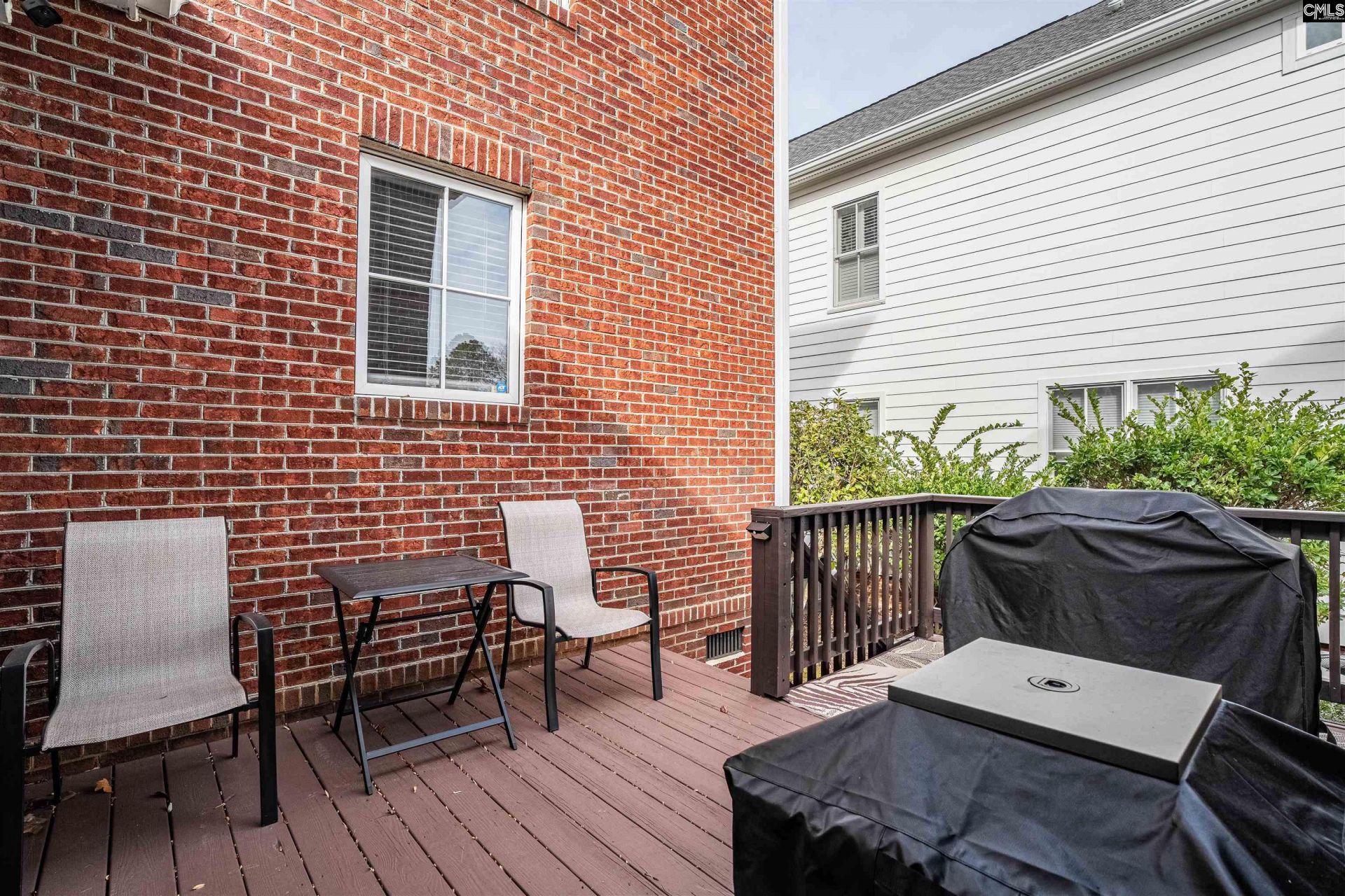 220 Ansonborough Drive Photo 32