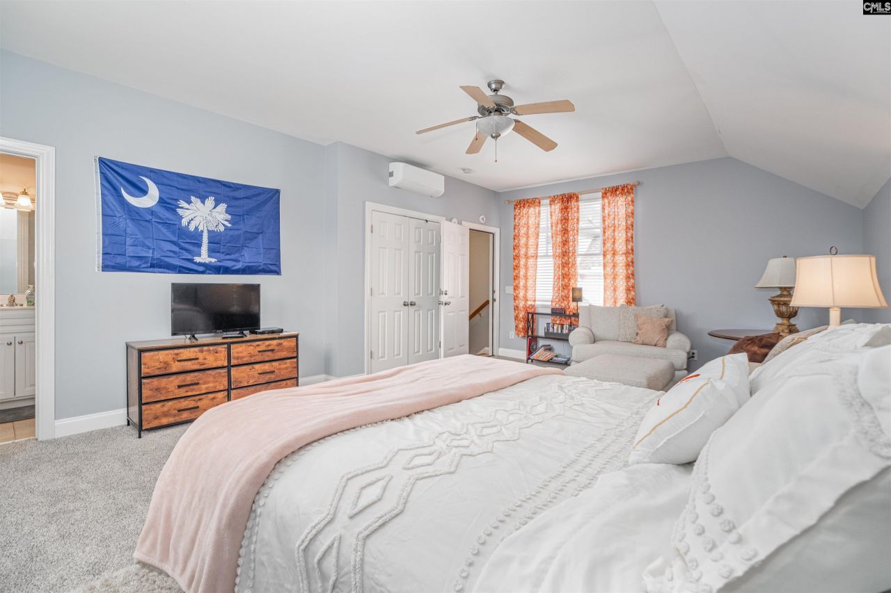 220 Ansonborough Drive  Photo 33